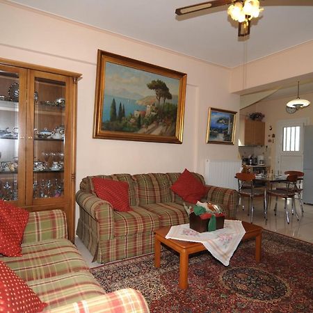 Katia'S House Apartman Ambávrisz Kültér fotó